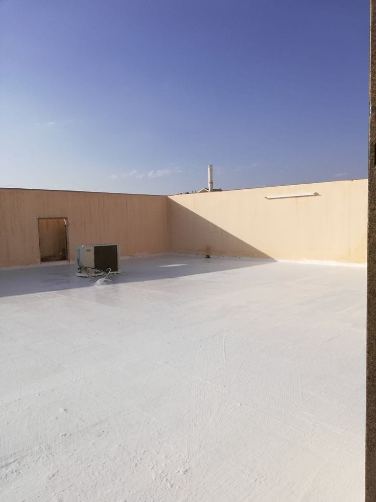 العزل الحراري في حي الشاطئ والمزروعية: الراحة المثلى وتوفير الطاقة